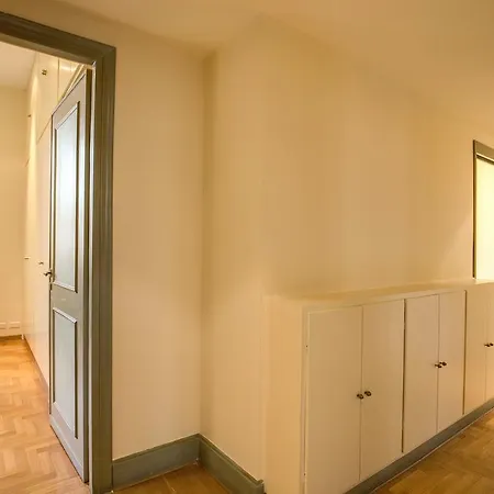 Piazza Spagna Relais Apartmán *